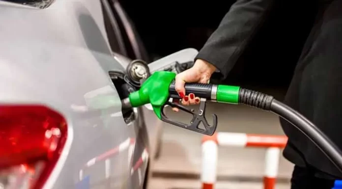 جزئیات تغییر سهمیهبندی بنزین مشخص شد جزئیات تغییر سهمیهبندی بنزین مشخص شد