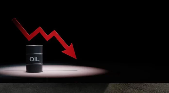 سقوط قیمت نفت در بازار جهانی سقوط قیمت نفت در بازار جهانی