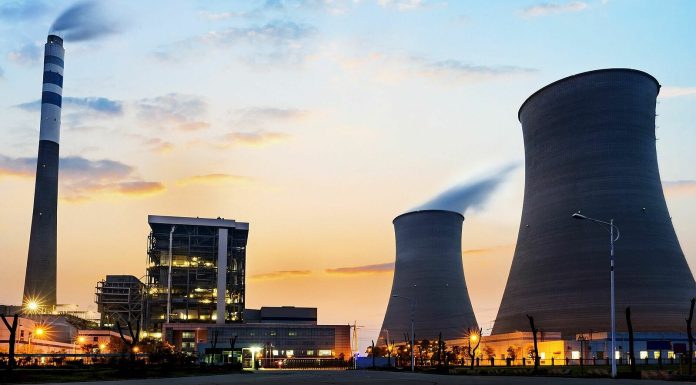 تراز مالی صنعت برق منفی است تراز مالی صنعت برق منفی است