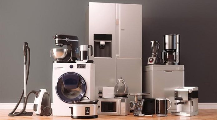 چگونه زندگی ما مدرن شد؟ برخی از کالاها تحولات مهمی در سبک زندگی ما ایرانیان در 100 سال گذشته به وجود آوردهاند و میتوان گفت زندگی سنتی را به سمت زندگی مدرن هل دادهاند.