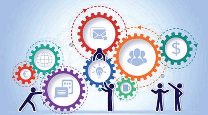 راهبرد توسعه صنعت نفت ایران؛ استفاده از توان داخلی راهبرد توسعه صنعت نفت ایران؛ استفاده از توان داخلی