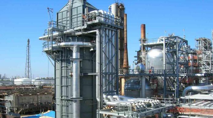 برنامه دولت برای توسعه پتروشیمی برنامه دولت برای توسعه پتروشیمی