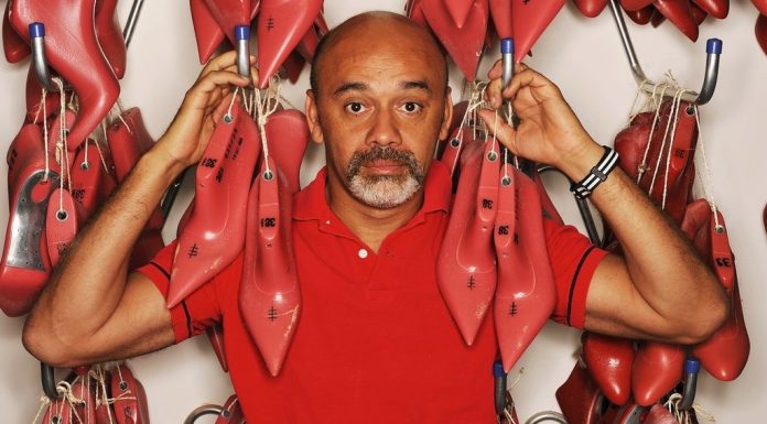 کفشهای لوبوتن با کف قرمز کفشهای لوبوتن با کف قرمز