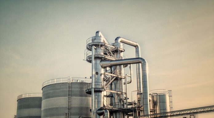 صنعت نفت اولویت اول سرمایه گذاری صنعت نفت اولویت اول سرمایه گذاری