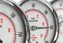 تفاوت گیج فشار خشک و روغنی و راهنمای انتخاب گیج فشار تفاوت گیج فشار خشک و روغنی و راهنمای انتخاب گیج فشار