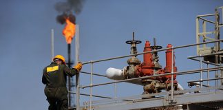 ثروت از دل آتش؛ وعده دولت برای پایان فلر سوزی ثروت از دل آتش؛ وعده دولت برای پایان فلر سوزی