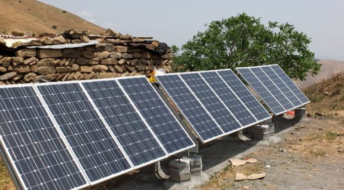 آغاز ثبتنام متقاضیان نصب پنل خورشیدی پشت بامی آغاز ثبتنام متقاضیان نصب پنل خورشیدی پشت بامی