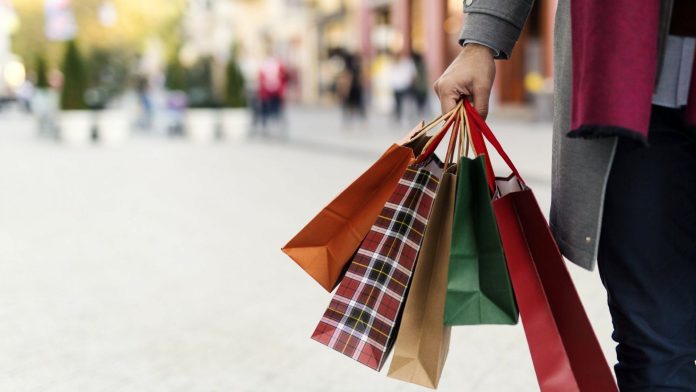 خریدهای لوکس و احساسی در میان جوانان