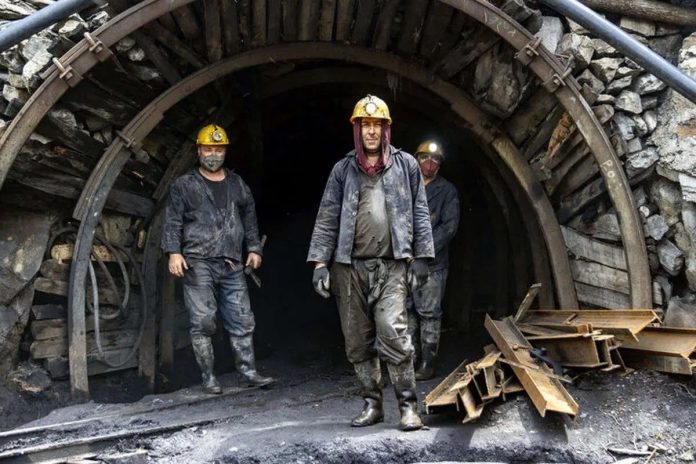 صنعت معدن بیش از 500 میلیارد دلار سرمایهگذاری جدید در معدن