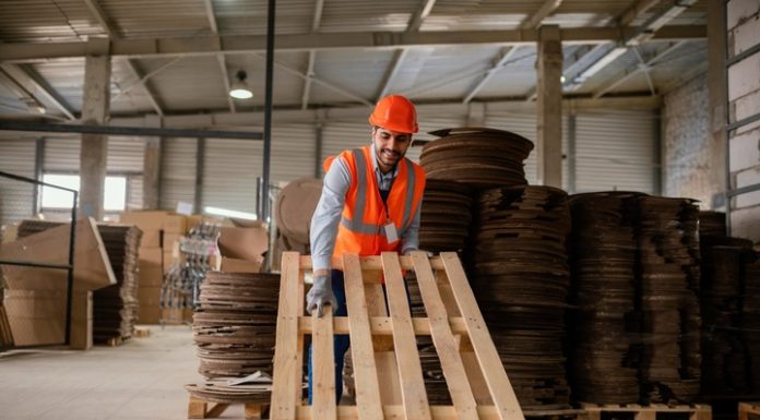 مزایا و معایب پالت چوبی و بررسی بهترین جایگزینها برای آن