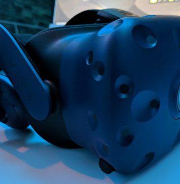 عینک واقعیت مجازی: آینده فناوری VR عینک واقعیت مجازی: آینده فناوری VR